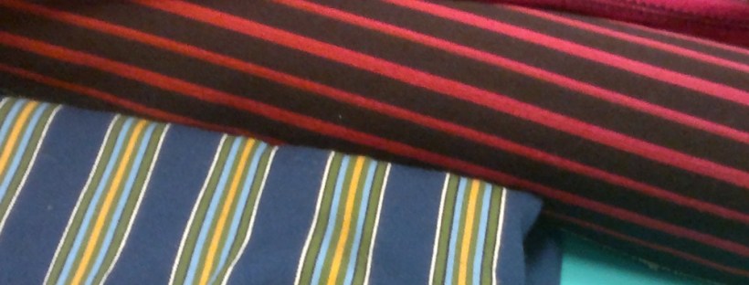 espoon kansallispuku, kymenlaakson kansallispuku, etelä-pohjanmaan miehen kansallispuku, käsinkudottu