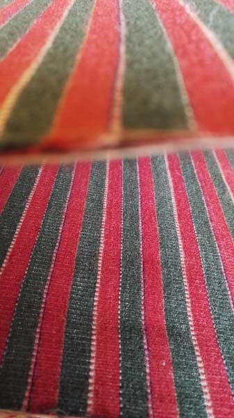 Vihdin miehen kansallispuvun liivikangas