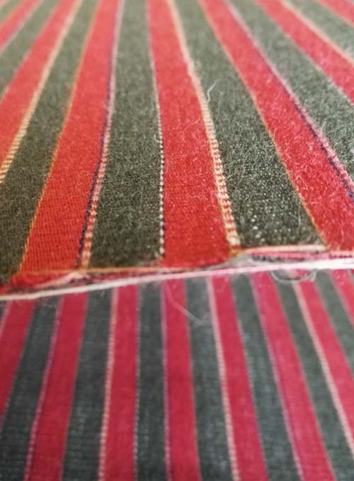 Vihdin miehen kansallispuvun liivikangas