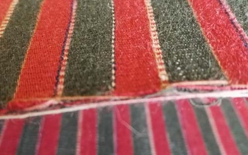 Vihdin miehen kansallispuvun liivikangas