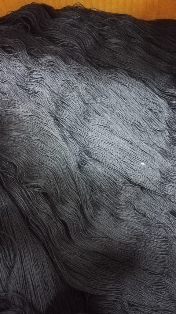 Kuopion seudun kansallispuku Pieksämäen seudun kansallispuku Kalajokilaakson kansallispuku ohut puuvillalanka sininen A tex 20x2